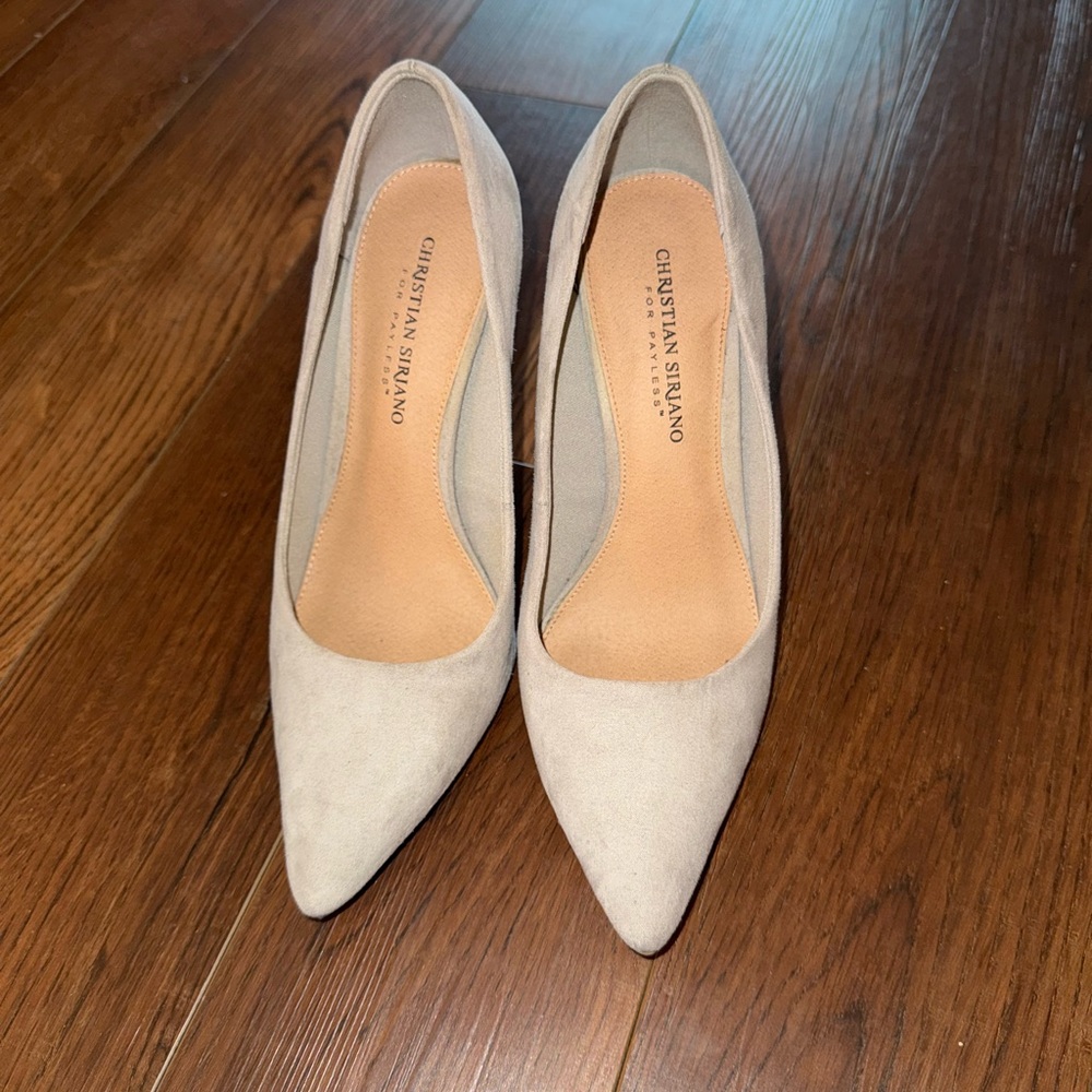 Christian Siriano Beige Pointed Heels